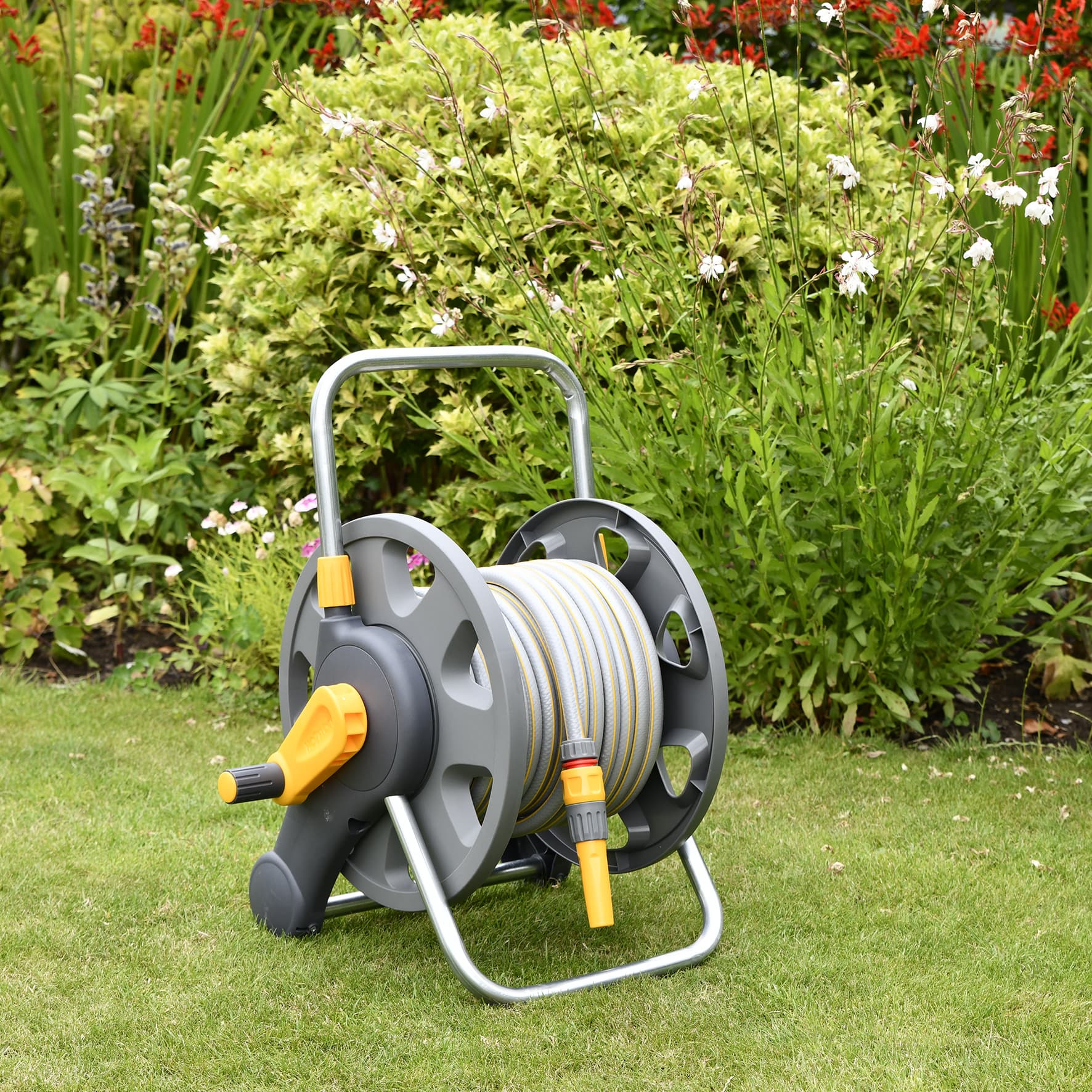 wiel shampoo zone Assembled 2-in-1 Hose Reel (45m) with hose | Hozelock Ltd